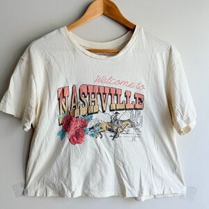 Rebellious One Women's Welcome to Nashville Cropped Graphic T-Shirt Size XL